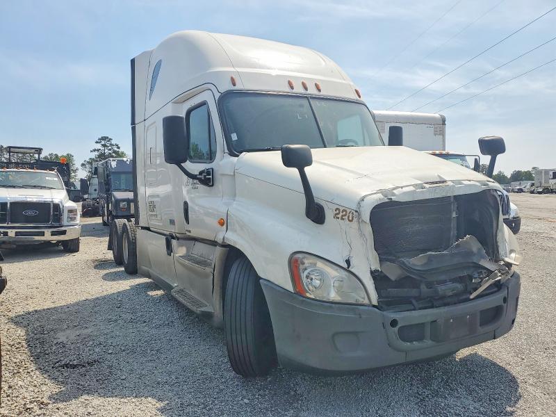 Продаж на аукціоні авто 2018 Freightliner Cascadia 125, vin: 3AKJGLDR8JSHR0755, номер лоту: 48562046
