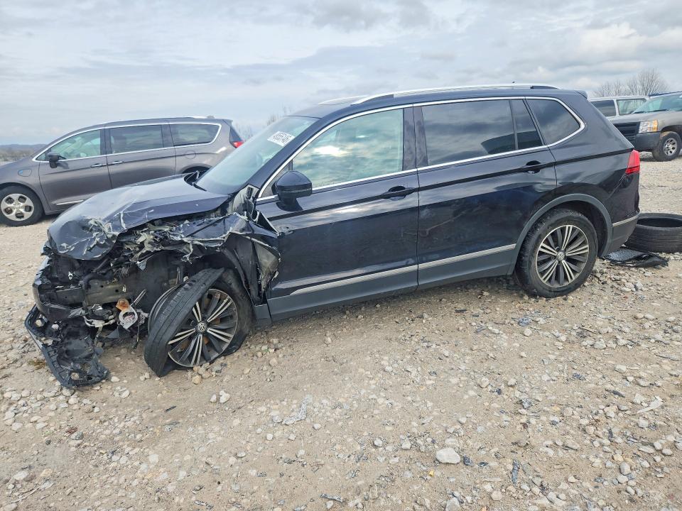 2018 Volkswagen Tiguan მანქანა იყიდება აუქციონზე, vin: 3VV2B7AX2JM151042, აუქციონის ნომერი: 49555146