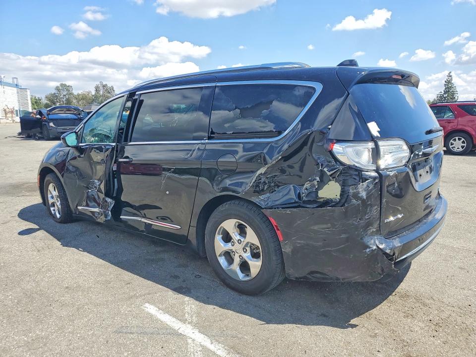 Продажа на аукционе авто 2018 Chrysler Pacifica, vin: 2C4RC1L71JR187656, номер лота: 48449926