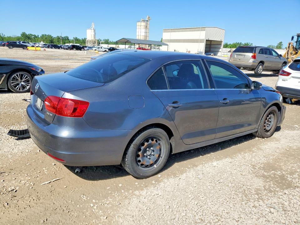 2013 Volkswagen Jetta მანქანა იყიდება აუქციონზე, vin: 3VWDP7AJ2DM393335, აუქციონის ნომერი: 51200276