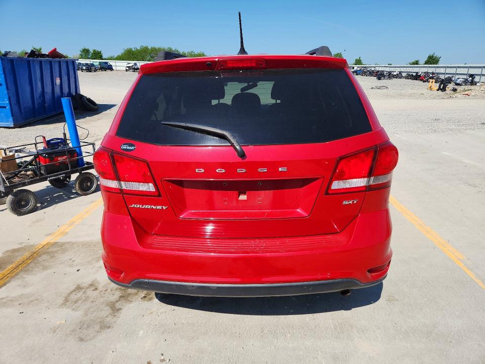 50675696 :رقم المزاد ، 3C4PDCBB6FT599193 vin ، 2015 Dodge Journey مزاد بيع