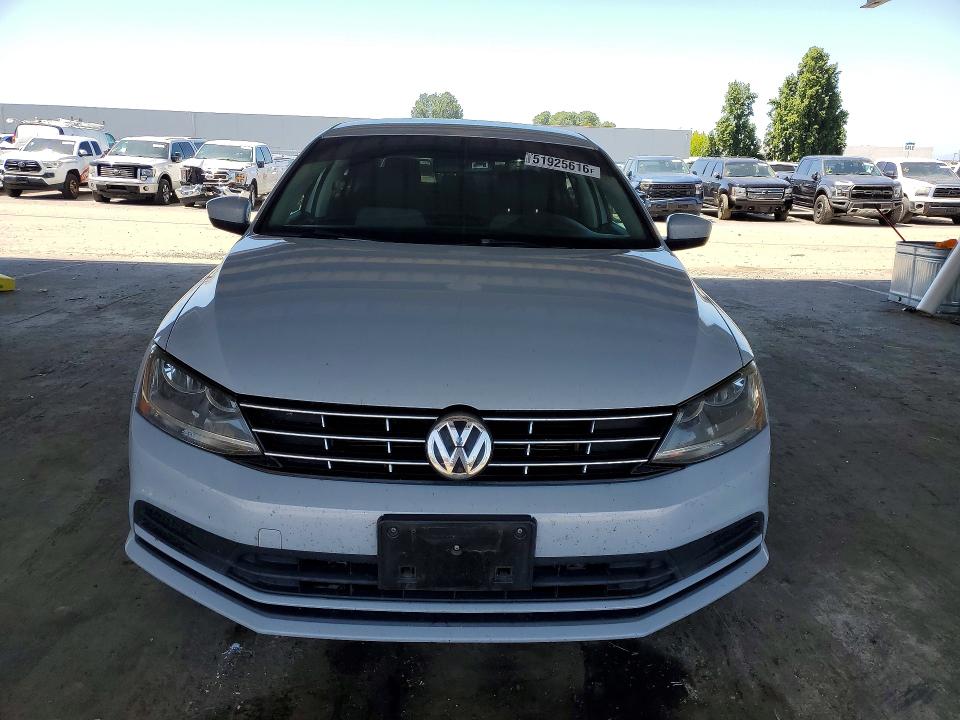 Auction sale of the 2017 Volkswagen Jetta, vin: 3VW2B7AJ5HM375942, lot number: 51925616