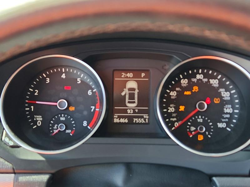 Продажа на аукционе авто 2017 Volkswagen Jetta, vin: 3VWDB7AJ9HM294385, номер лота: 49765966