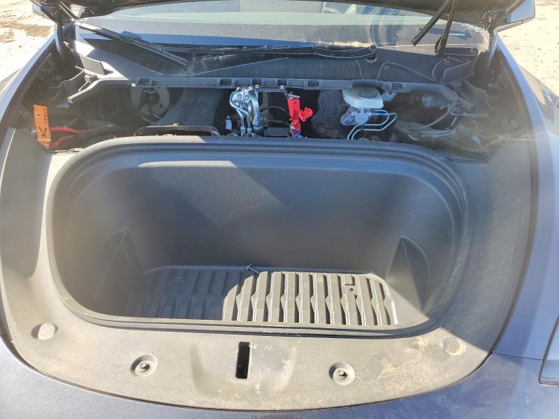 2024 Tesla Model Y მანქანა იყიდება აუქციონზე, vin: 7SAYGDEE4RA261236, აუქციონის ნომერი: 50263036