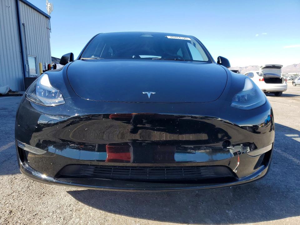 2024 Tesla Model Y მანქანა იყიდება აუქციონზე, vin: 7SAYGDEE0RA265378, აუქციონის ნომერი: 49764126