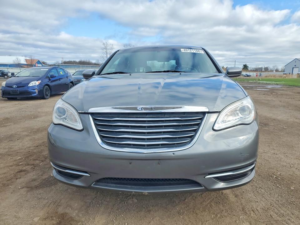Продажа на аукционе авто 2011 Chrysler 200, vin: 1C3BC1FB3BN611620, номер лота: 49121186