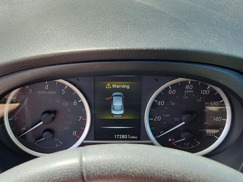 51767736 :رقم المزاد ، 3N1AB7AP3HY231336 vin ، 2017 Nissan Sentra مزاد بيع