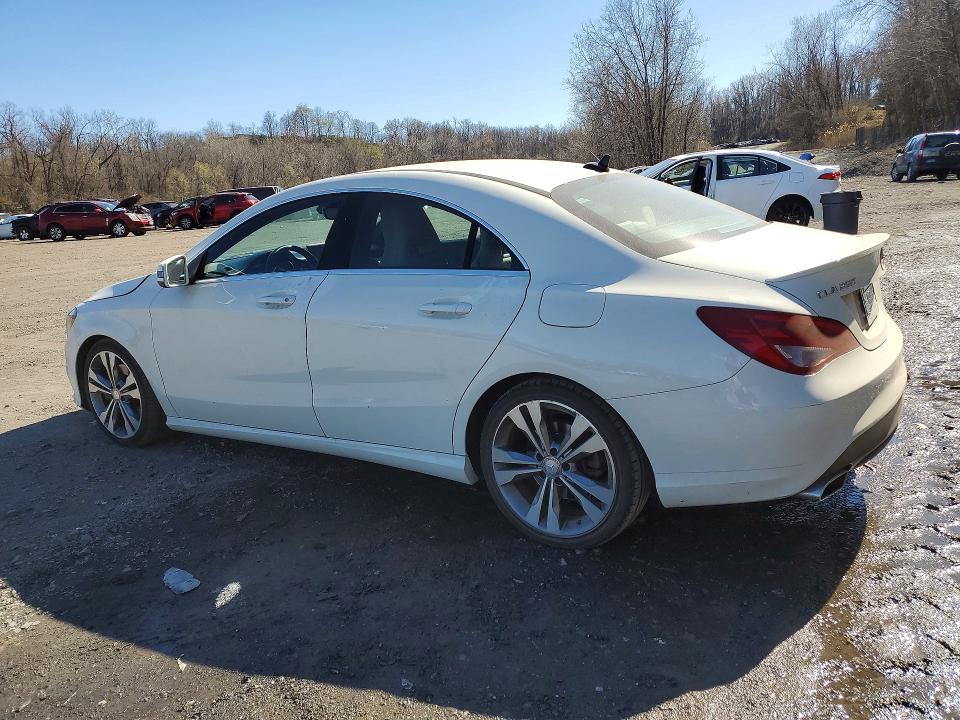 48640066 :رقم المزاد ، WDDSJ4EBXFN236292 vin ، 2015 Mercedes-benz Cla مزاد بيع
