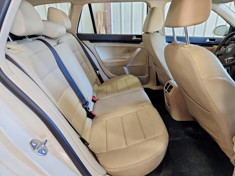 50067866 :رقم المزاد ، 3VWPP7AJ7EM605242 vin ، 2014 Volkswagen Jetta مزاد بيع