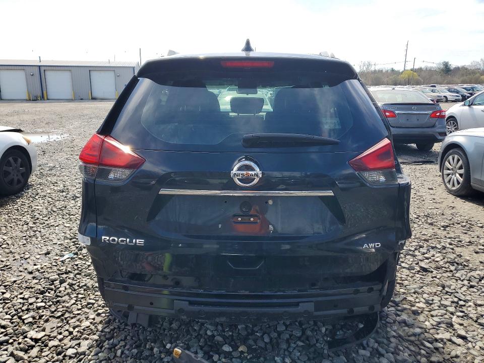 Продажа на аукционе авто 2017 Nissan Rogue, vin: KNMAT2MV4HP500274, номер лота: 49625956