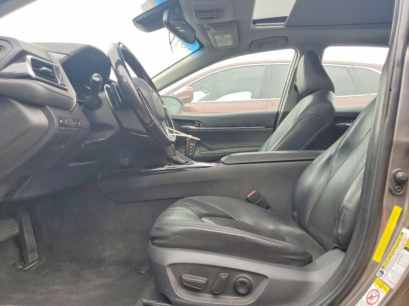 Продажа на аукционе авто 2018 Toyota Camry, vin: 4T1B61HK8JU119715, номер лота: 48007106