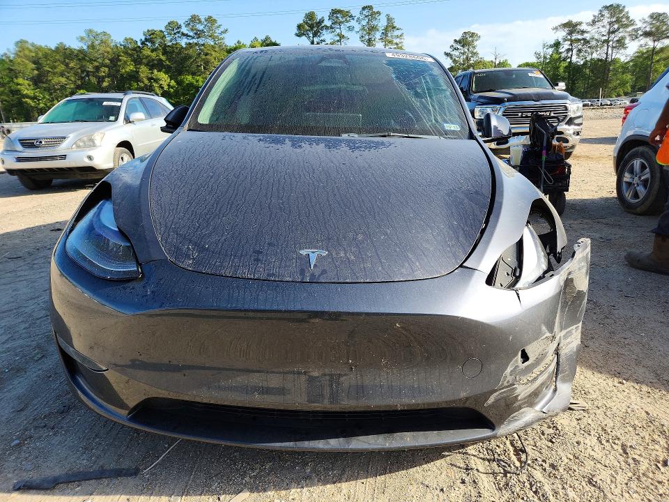 49328606 :رقم المزاد ، 7SAYGDEE0PF881677 vin ، 2023 Tesla Model Y مزاد بيع