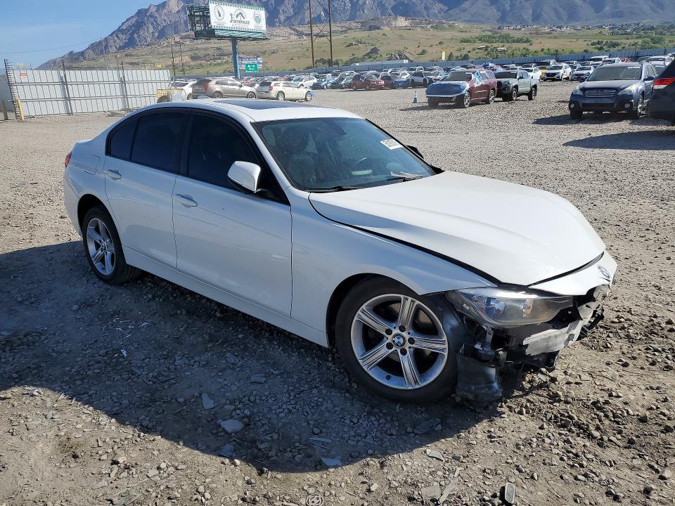 2014 Bmw 328 მანქანა იყიდება აუქციონზე, vin: WBA3D5C52EKX97480, აუქციონის ნომერი: 50183016