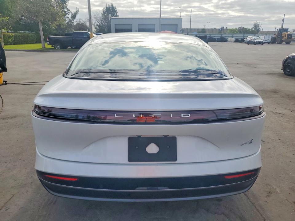 Продажа на аукционе авто 2025 Lucid Motors Air, vin: 50EA1PGA7SA001633, номер лота: 49879936