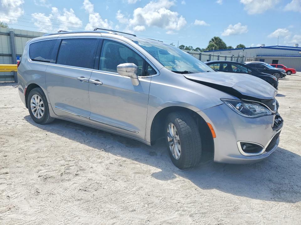 Продажа на аукционе авто 2018 Chrysler Pacifica, vin: 2C4RC1BG9JR290793, номер лота: 51528976