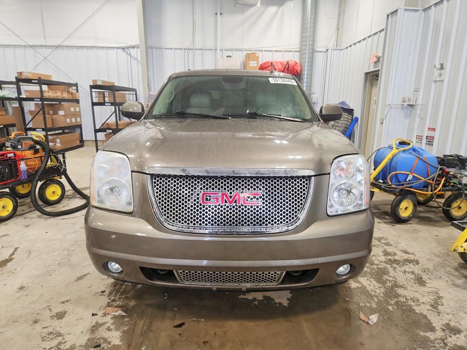 50138446 :رقم المزاد ، 1GKS2EEF6DR245324 vin ، 2013 Gmc Yukon مزاد بيع