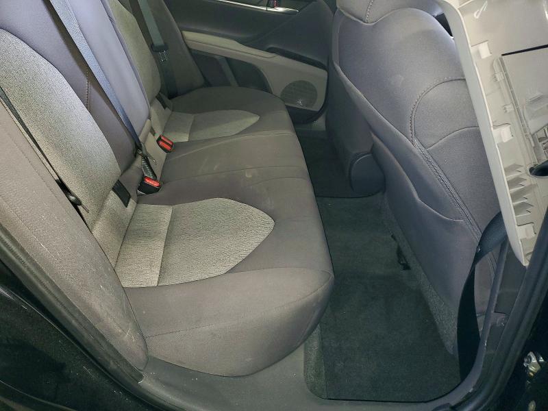 51289936 :رقم المزاد ، 4T1C11AK0LU940114 vin ، 2020 Toyota Camry مزاد بيع