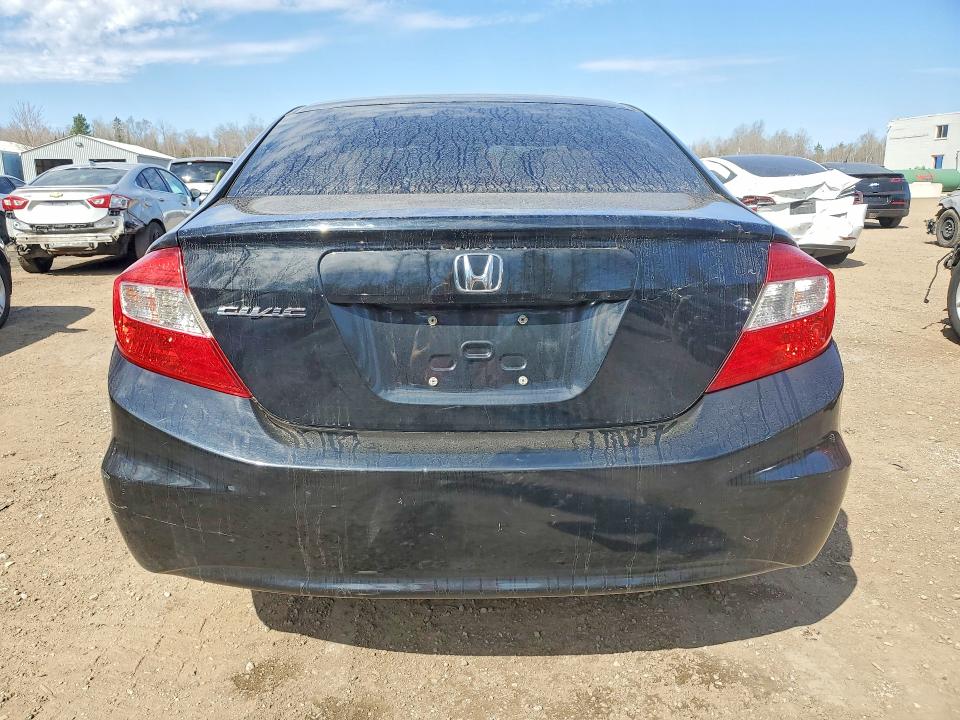 Продажа на аукционе авто 2012 Honda Civic, vin: 2HGFB2F58CH108595, номер лота: 49612246