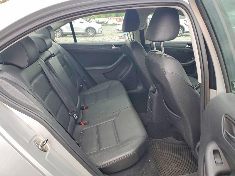 51760816 :رقم المزاد ، 3VWDP7AJ2CM349818 vin ، 2012 Volkswagen Jetta مزاد بيع