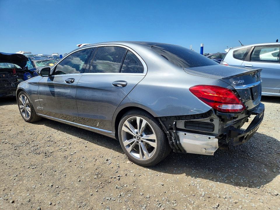 Продажа на аукционе авто 2017 Mercedes-benz C, vin: 55SWF4JB9HU232835, номер лота: 49973266