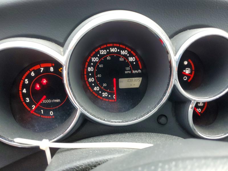 2005 Pontiac Vibe მანქანა იყიდება აუქციონზე, vin: 5Y2SL63845Z428953, აუქციონის ნომერი: 49781186