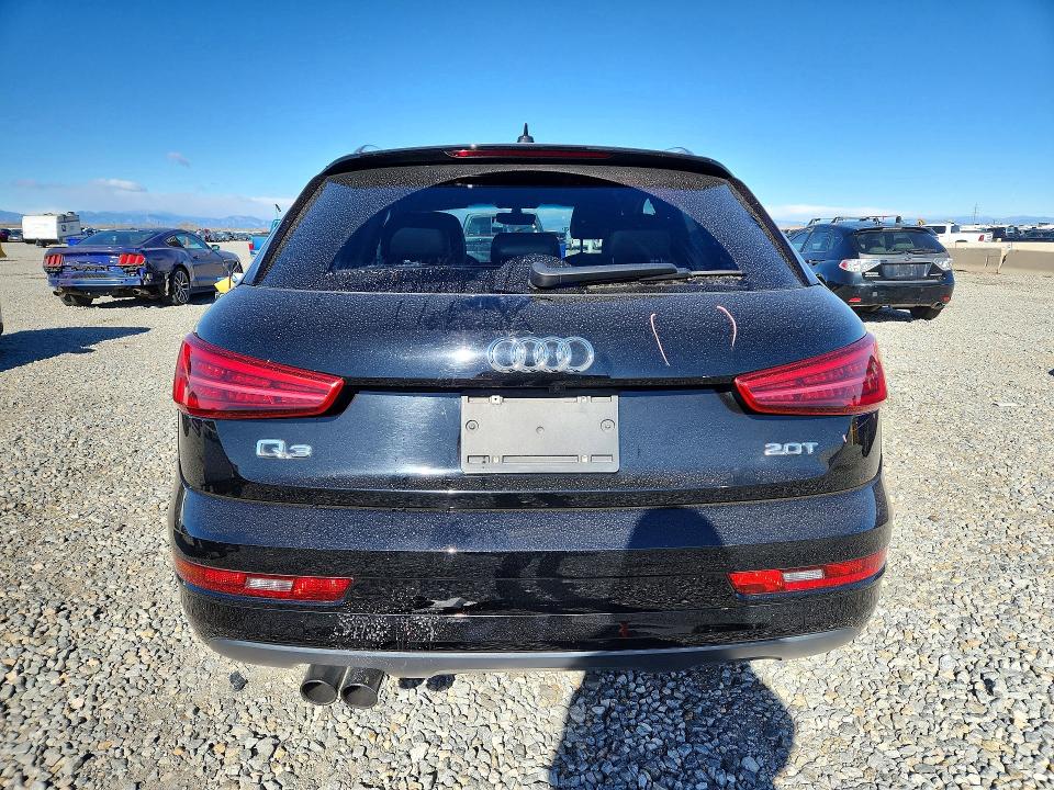 2016 Audi Q3 მანქანა იყიდება აუქციონზე, vin: WA1BFCFS7GR013281, აუქციონის ნომერი: 48675956