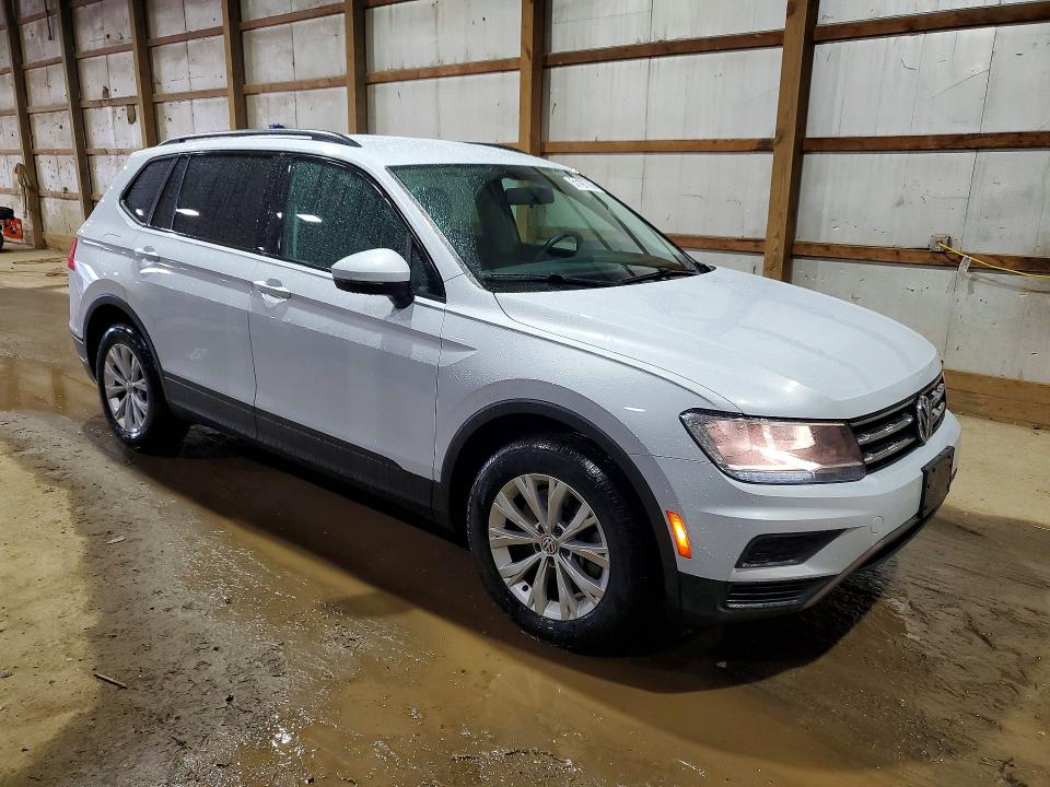 2018 Volkswagen Tiguan მანქანა იყიდება აუქციონზე, vin: 3VV1B7AXXJM073394, აუქციონის ნომერი: 51197786