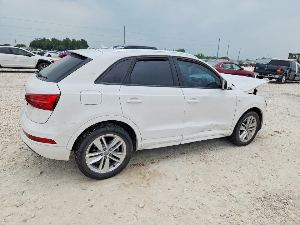 51568566 :رقم المزاد ، WA1BCCFS1JR001370 vin ، 2018 Audi Q3 مزاد بيع