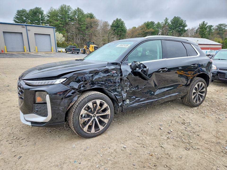 50602436 :رقم المزاد ، WA1ABCFJXT1030003 vin ، 2026 Audi Q3 مزاد بيع