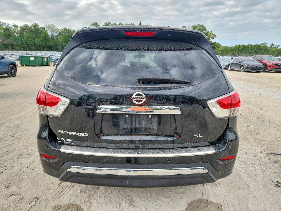 2015 Nissan Pathfinder მანქანა იყიდება აუქციონზე, vin: 5N1AR2MN2FC713996, აუქციონის ნომერი: 79566305
