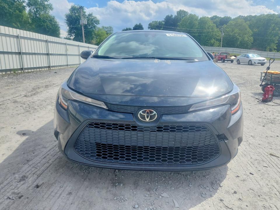 51969756 :رقم المزاد ، JTDEPMAE2NJ222043 vin ، 2022 Toyota Corolla مزاد بيع