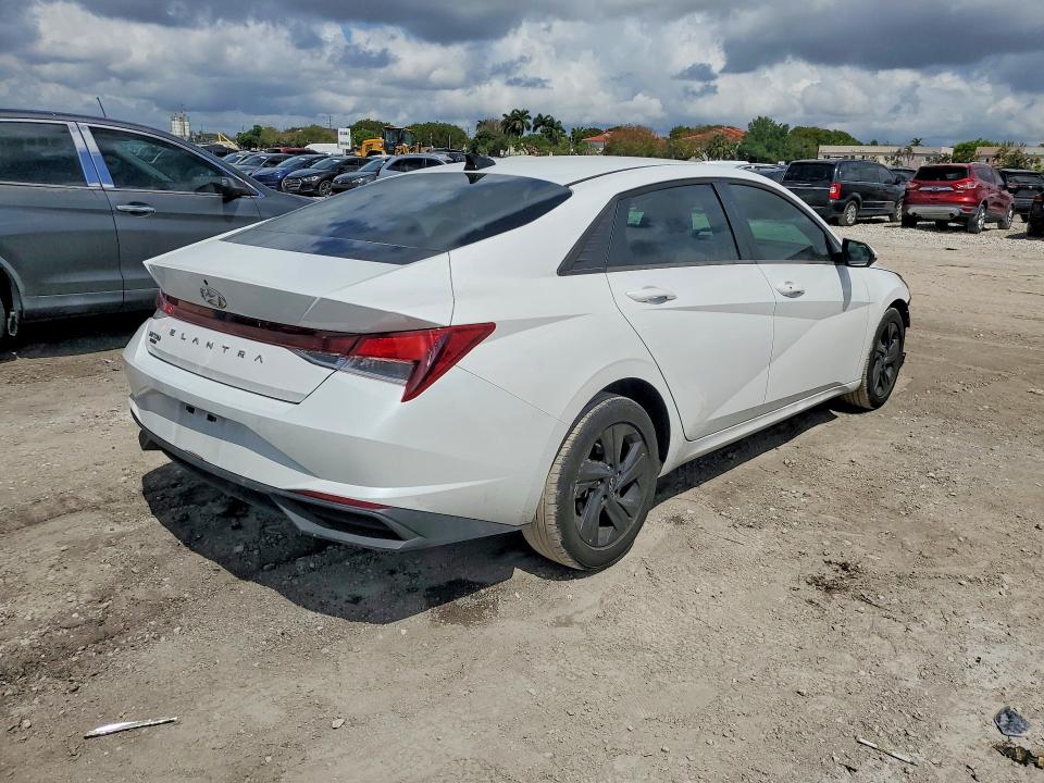 2022 Hyundai Elantra მანქანა იყიდება აუქციონზე, vin: 5NPLS4AG2NH071933, აუქციონის ნომერი: 50332896
