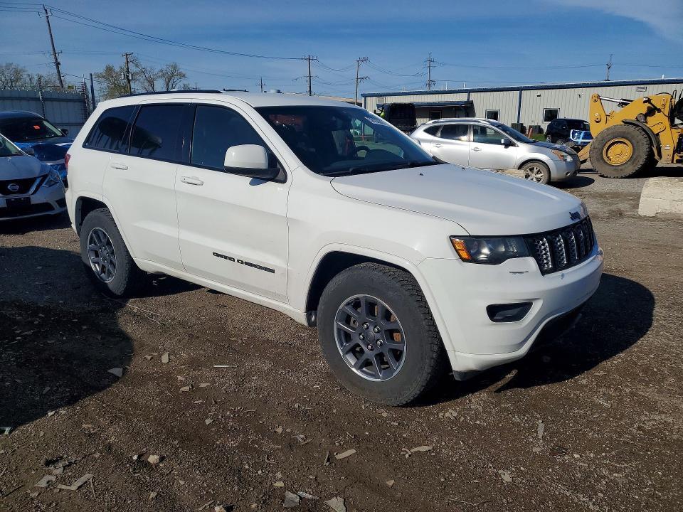 Auction sale of the 2018 Jeep Grand Cherokee, vin: 1C4RJFAG6JC102941, lot number: 50522606