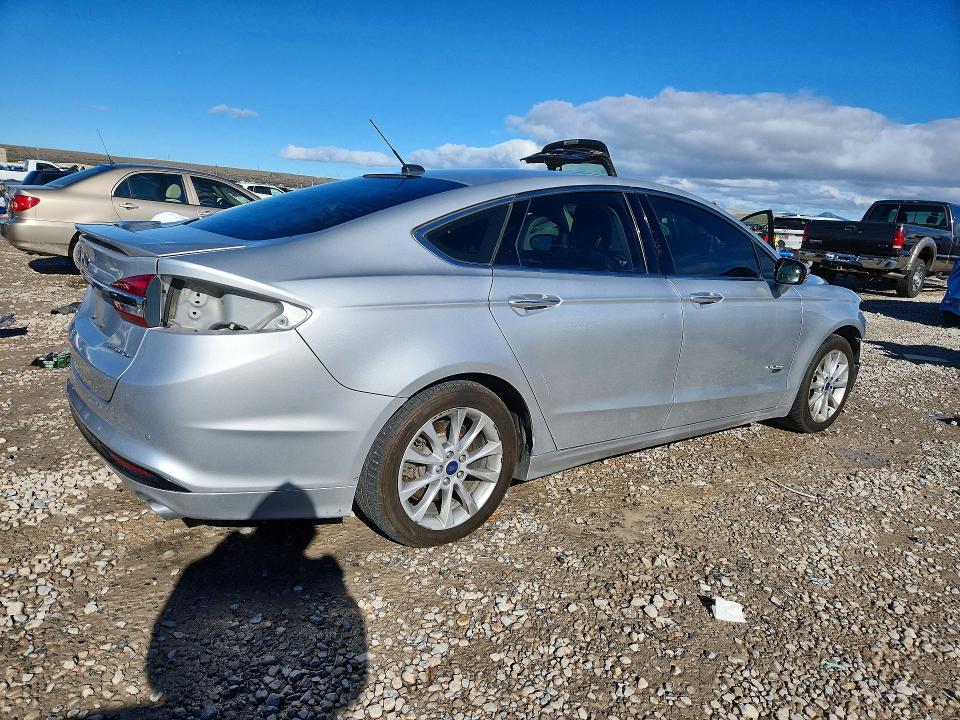 Продаж на аукціоні авто 2017 Ford Fusion, vin: 3FA6P0SU8HR105487, номер лоту: 48313766