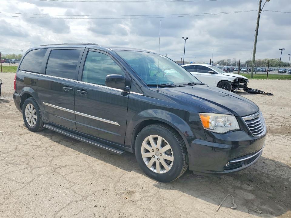 48803926 :رقم المزاد ، 2C4RC1BG9GR268737 vin ، 2016 Chrysler Town & Country مزاد بيع
