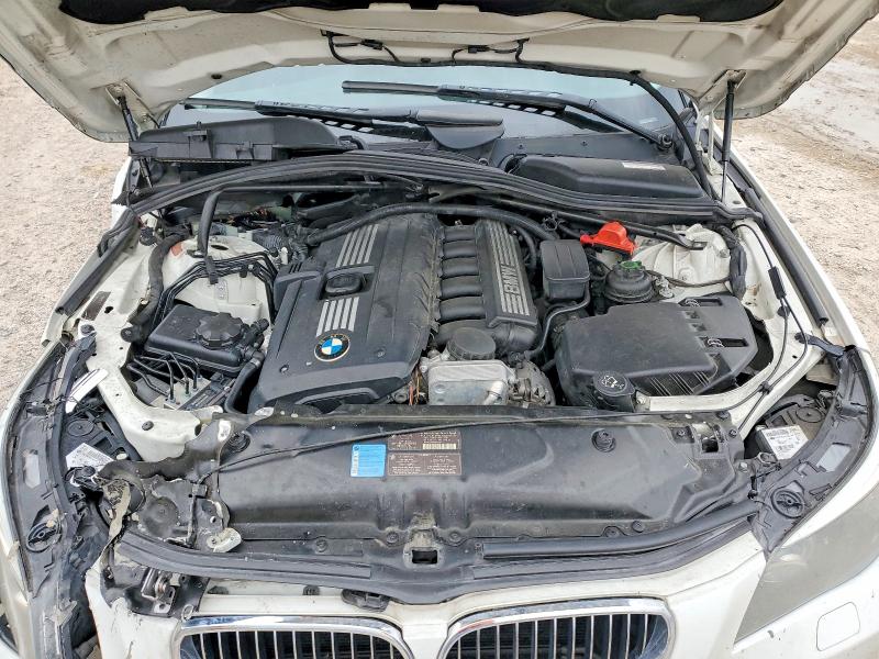 50608266 :رقم المزاد ، WBANU5C50AC460934 vin ، 2010 Bmw 528 مزاد بيع