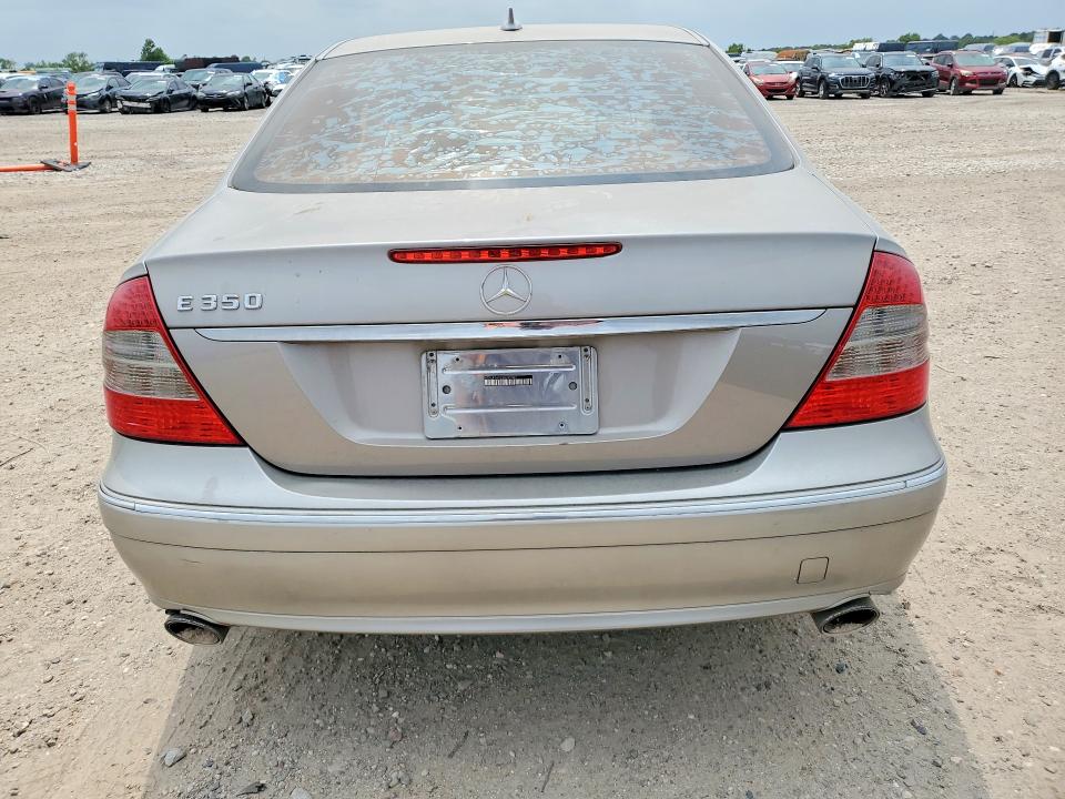 2006 Mercedes Benz E-class მანქანა იყიდება აუქციონზე, vin: WDBUF56X28B335082, აუქციონის ნომერი: 51539586