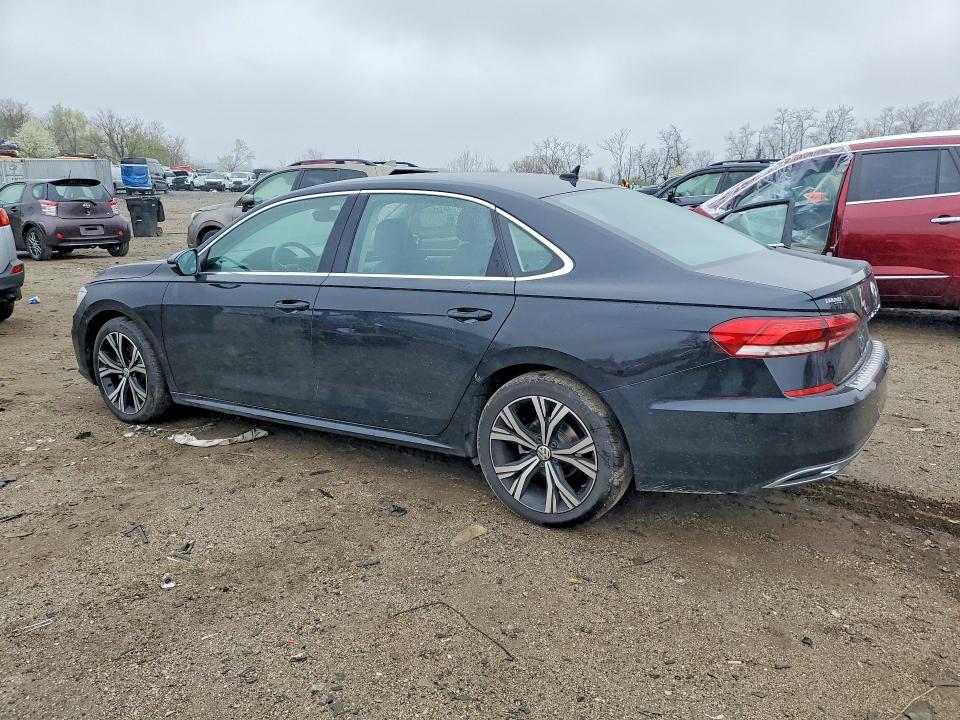 48607236 :رقم المزاد ، 1VWSA7A3XNC002994 vin ، 2022 Volkswagen Passat مزاد بيع