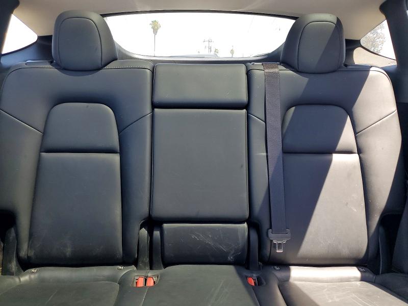 2024 Tesla Model Y მანქანა იყიდება აუქციონზე, vin: 7SAYGDEDXRF002874, აუქციონის ნომერი: 49754646