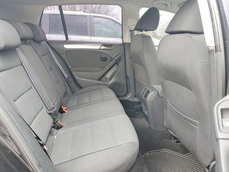 50017316 :رقم المزاد ، WVWCA7AJ5AW286680 vin ، 2010 Volkswagen Golf مزاد بيع