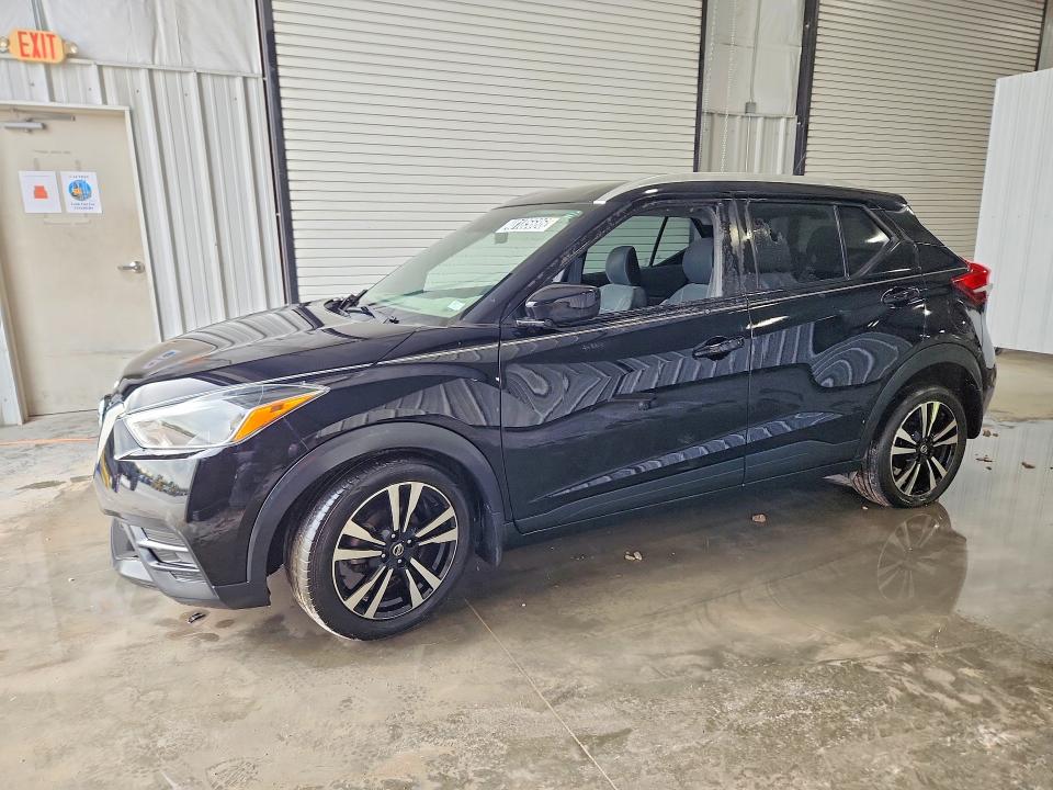 2018 Nissan Kicks მანქანა იყიდება აუქციონზე, vin: 3N1CP5CU1JL523930, აუქციონის ნომერი: 48185686