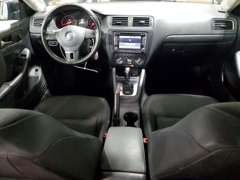 49910916 :رقم المزاد ، 3VWDP7AJXCM346519 vin ، 2012 Volkswagen Jetta مزاد بيع