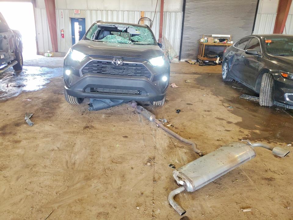 50366586 :رقم المزاد ، 2T3A1RFV9NC295130 vin ، 2022 Toyota Rav4 Automatic 4wd مزاد بيع