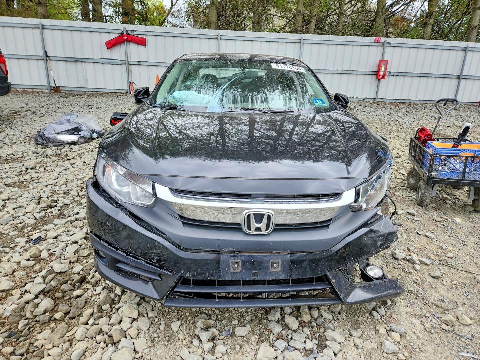 Aukcja sprzedaży 2018 Honda Civic, vin: JHMFC1F35JX026917, numer aukcji: 51718166