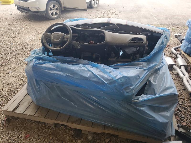 46366046 :رقم المزاد ، 2C3CDZFJ5NH125010 vin ، 2022 Dodge Challenger مزاد بيع