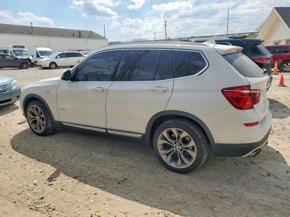 49449926 :رقم المزاد ، 5UXWX9C5XG0D80574 vin ، 2016 Bmw X3 مزاد بيع