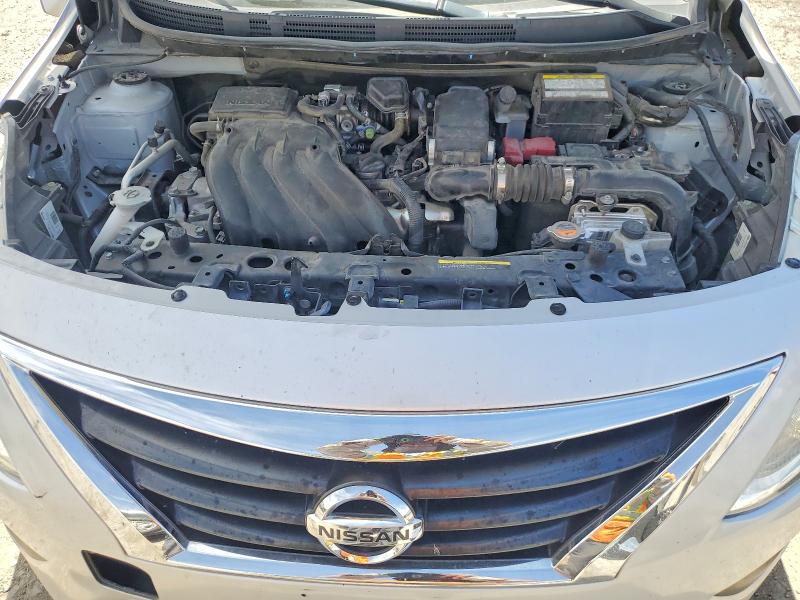 48914476 :رقم المزاد ، 3N1CN7AP1JK431883 vin ، 2018 Nissan Versa مزاد بيع