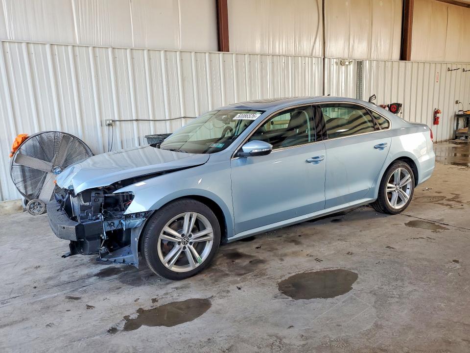 50086526 :رقم المزاد ، 1VWBM7A34CC040757 vin ، 2012 Volkswagen Passat مزاد بيع