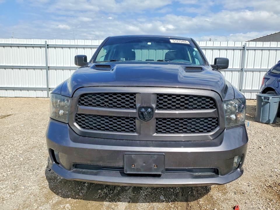 51275466 :رقم المزاد ، 1C6RR7KT2KS599611 vin ، 2019 Ram 1500 Classic مزاد بيع