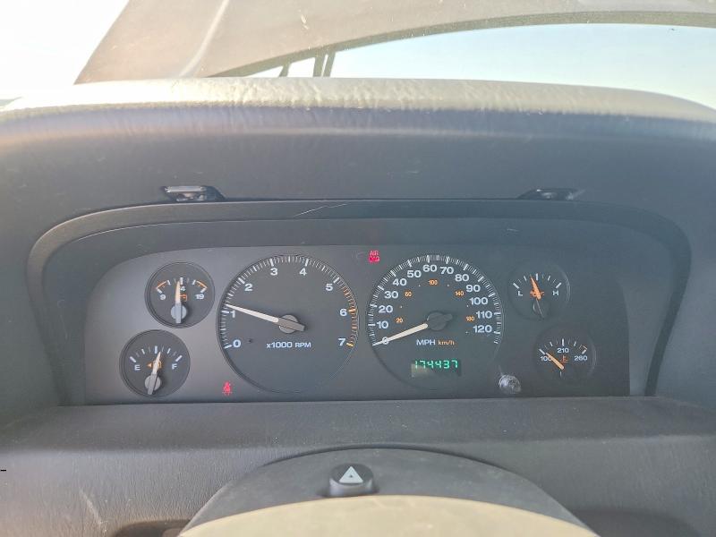 2004 Jeep Grand Cherokee მანქანა იყიდება აუქციონზე, vin: 1J4GW48S24C175780, აუქციონის ნომერი: 51031926
